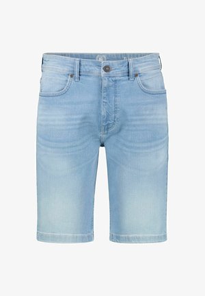 Shorts en denim bleu clair avec une coupe droite, un design à cinq poches, une fermeture à bouton métallique et une légère décoloration du tissu.