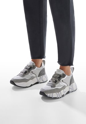 Trainers - silber