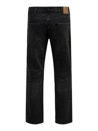 Schwarze Denim-Jeans mit geraden Beinen, sichtbaren Gesäßtaschen, Gürtelschlaufen und einem braunen Leder-Brandpatch am Bund.