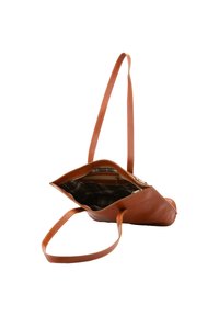 Bruine leren tote bag met een platte bodem, een enkele schouderband en een geruite binnenvoering. Voorzien van een ritssluiting en binnenzakken.