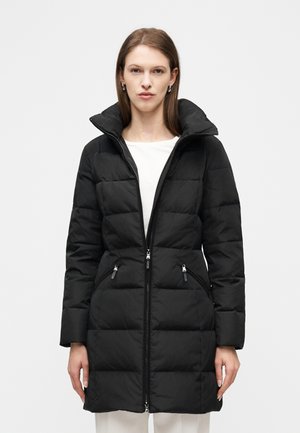 CHANNEL QUILTED FUNNELNECK DOWN COAT - Páperový kabát - black