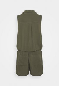 Olivengrüner ärmelloser Jumpsuit mit Kragen, elastischem Bund und zwei Fronttaschen. Glattes Material, lockere Passform.