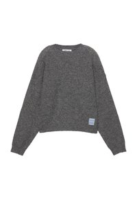- Sweter