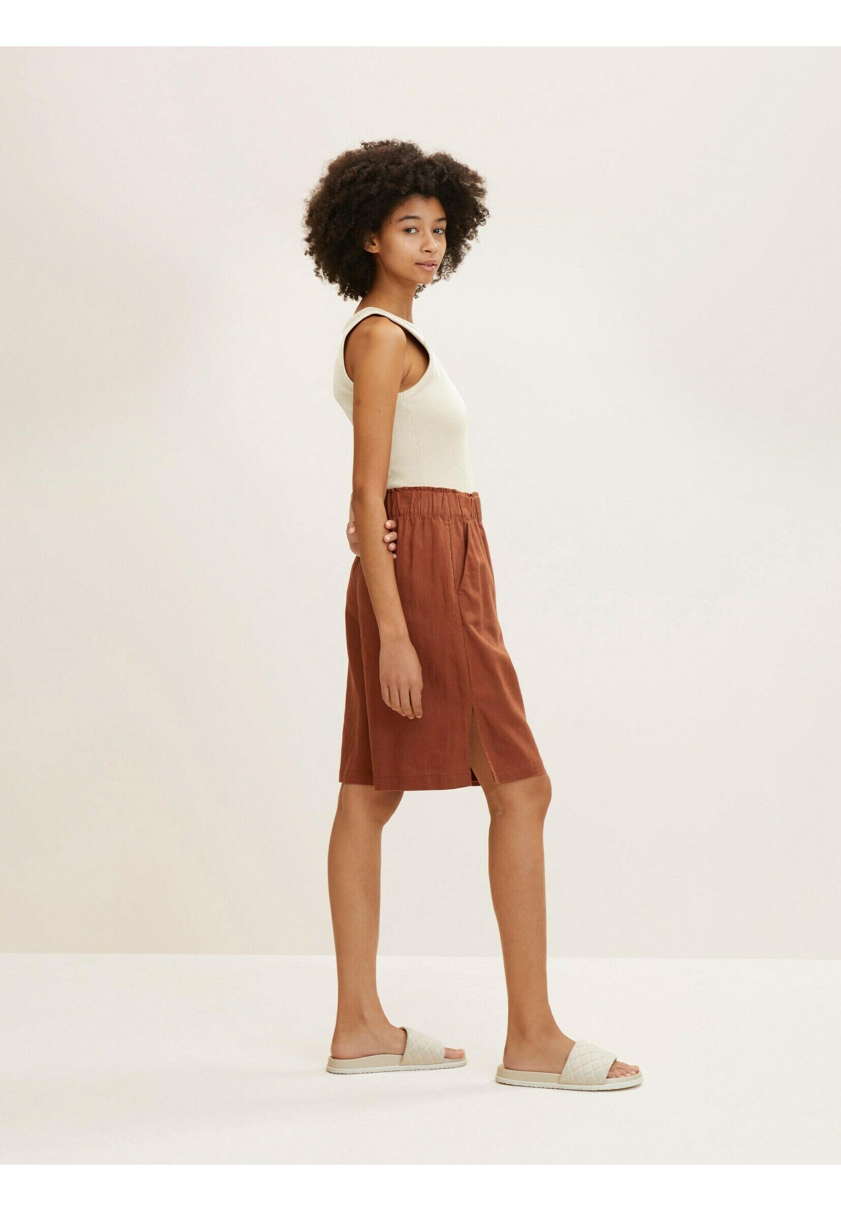 TOM TAILOR DENIM Shorts - nut brown 