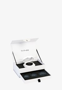 Noble Panacea - THE ABSOLUTE DISCOVERY RITUAL - Skincare Set Miniatyrbilde 1