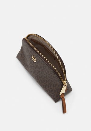 HERITAGE TRAVEL POUCH - Kosmetická taška - brown/acorn