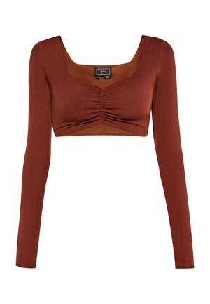 Langemouwige crop top in diep roestkleur met een vierkante halslijn, uitgerust met gathered stof bij de buste en een gladde textuur.