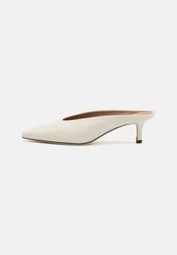 CHARLIZE  - Mules de tacón - open white