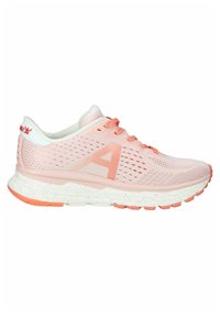 Scarpa da corsa color rosa pallido con tomaia in rete, accentuata da dettagli arancioni. Presenta una intersuola bianca e suola in gomma testurizzata per una migliore aderenza.