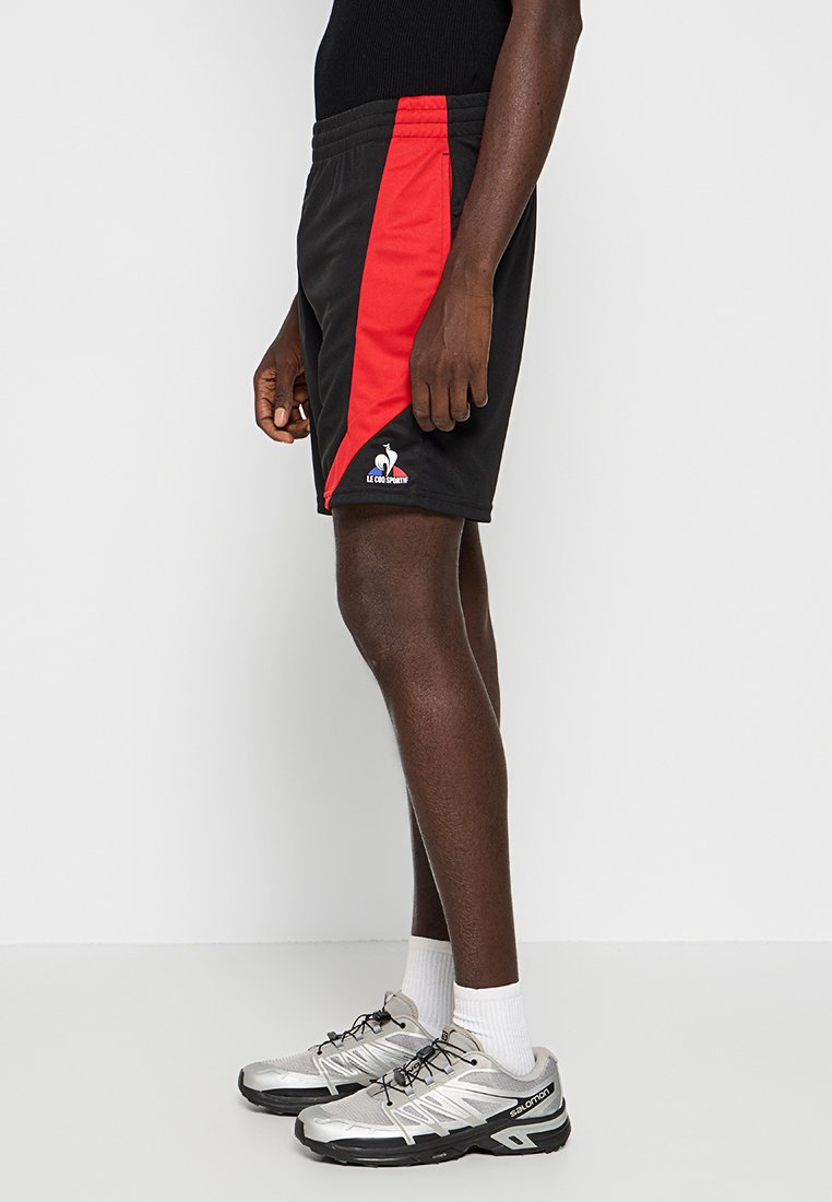 Kurze Sporthose