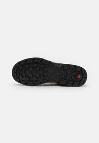 Salomon QUEST 4 GTX - Hikingskor - rubber/black/fiery red