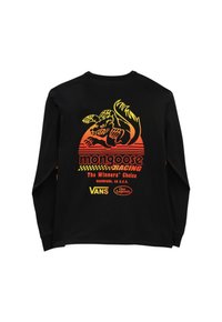 Svart långärmad t-shirt med en färgglad grafik av en mangust och text, med kontrasterande gula, röda och orange inslag.