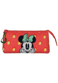 Estuche de lápices coral con puntos amarillos, que presenta un ratón de dibujos animados con un lazo verde. Cierre con cremallera y un detalle verde en el tirador de la cremallera.