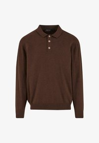 Selected, dark brown mix