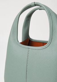 COACH LANA SHOULDER BAG 23 - Handbag - sage