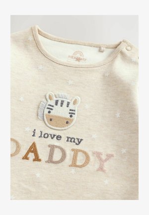 Next, REGULAR FIT - Body - neutral zebra i love my daddy
