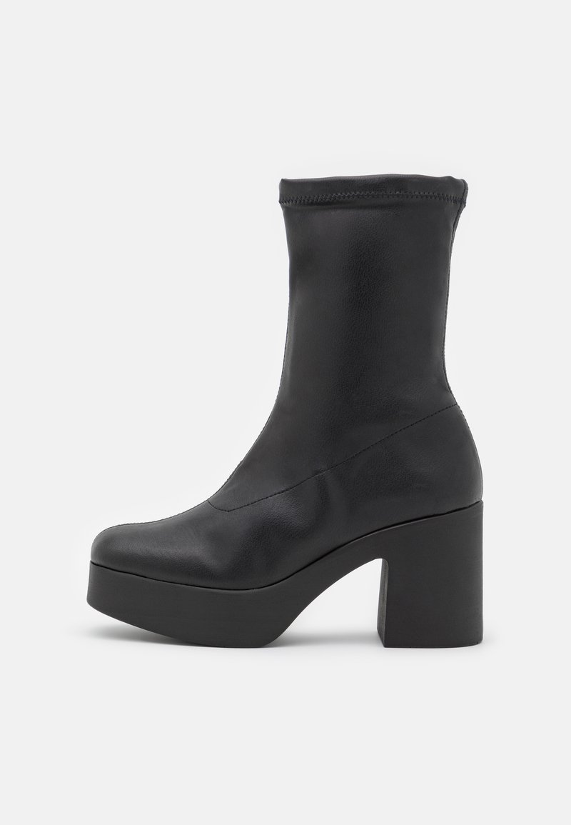 Damen Klassische Stiefel | Mis Pepas Plateaustiefelette black/schwarz - AG72789 Damen Klassische Stiefel | Mis Pepas Plateaustiefelette black/schwarz - AG72789