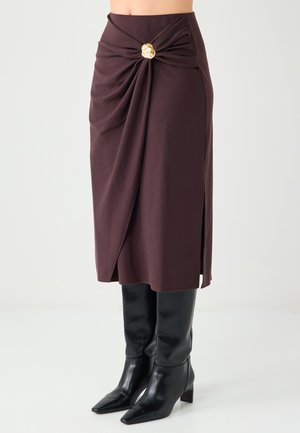 REGULAR - A-Linien-Rock - bitter brown