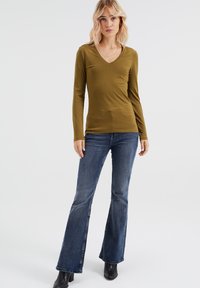WE Fashion Top dugih rukava - green