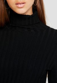 Even&Odd Maglione - black