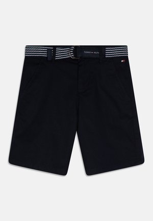 Dunkelblaue Shorts mit einem gestreiften elastischen Bund und Gürtelschlaufen, zwei Seitentaschen und einem sauberen Saumabschluss.