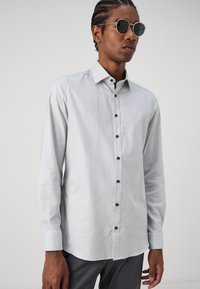 OLYMP Level Five Businesshemd - kitt