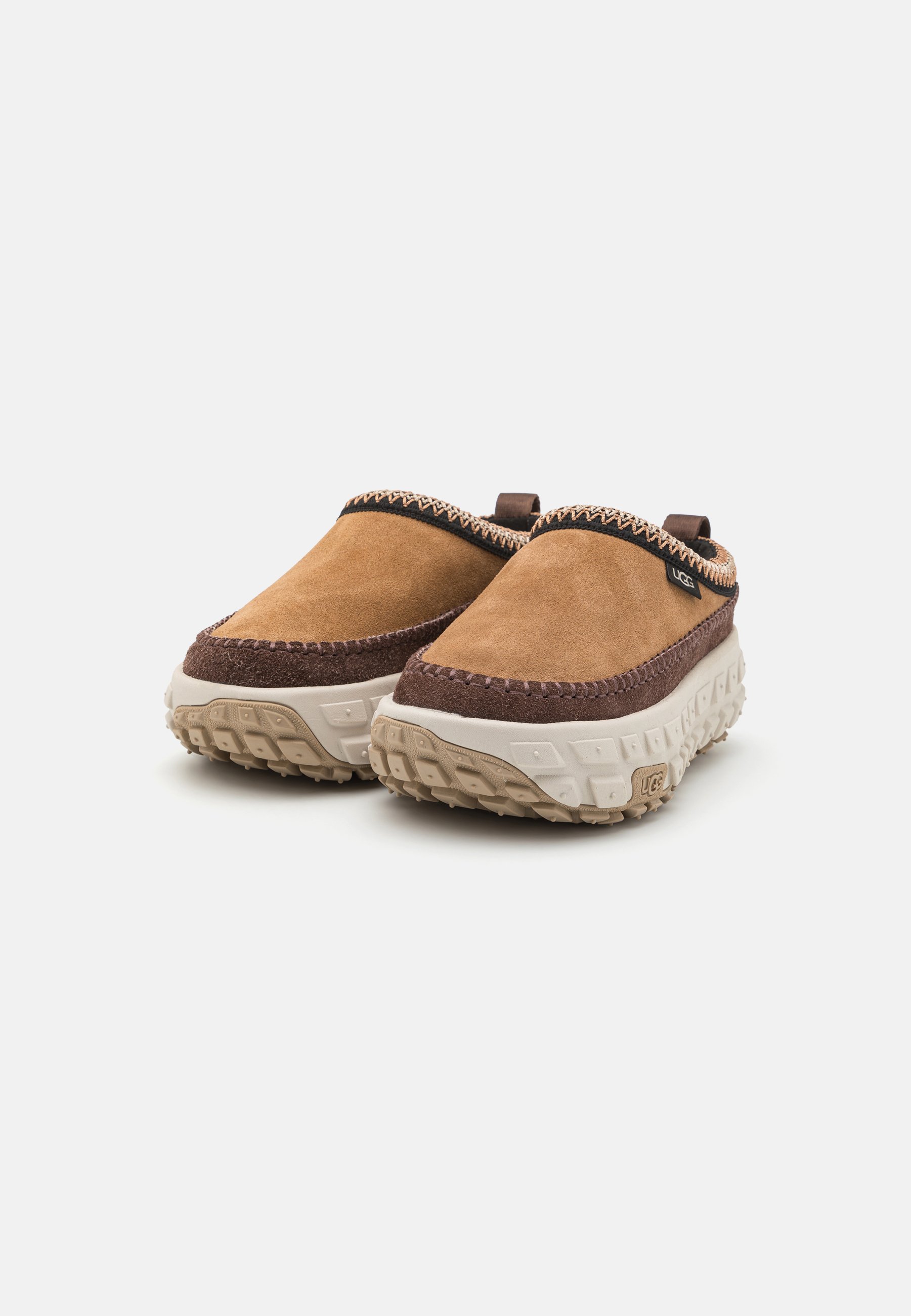 UGG VENTURE DAZE UNISEX - Zapatos sin cordones - chestnut/ceramic