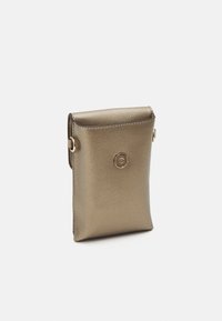 Guess LATONA FLAP CHIT CHAT SET - Mobilcover - pewter