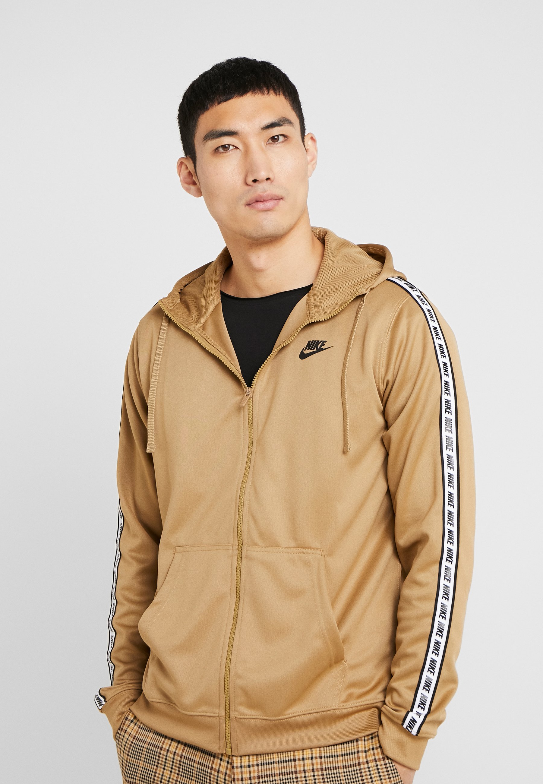 nike repeat poly zip hoodie