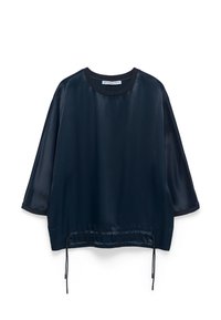 Marineblaue Satinbluse mit rundem Ausschnitt, Dreiviertelärmeln und verstellbarem Kordelzugsaum, etikettiert mit Adolfo Dominguez.