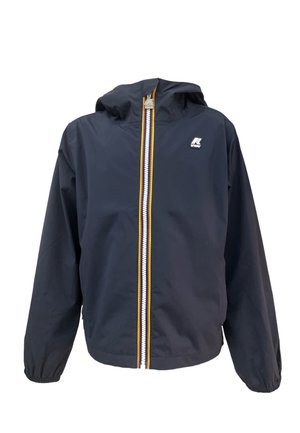 Marineblauwe capuchonjack van lichtgewicht materiaal, met een meerkleurige rits en elastische manchetten, voorzien van een logo op de linkerborst.