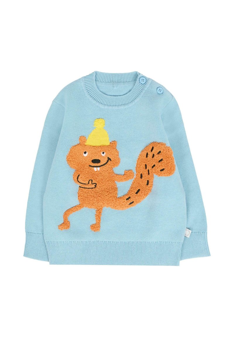 Pull bleu clair avec col rond, présentant un personnage d'écureuil orange portant un chapeau jaune, appliqué texturé, et deux boutons aux épaules.