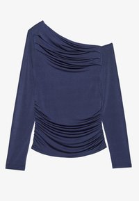 Marinblå långärmad topp med asymmetrisk halsringning, som har samlad textur på framsidan och sidsamling. Tillverkad av ett mjukt, elastiskt tyg.