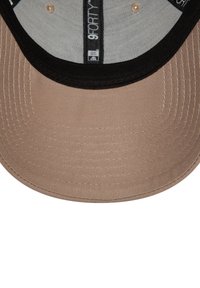 New Era LEAGUE ESS FORTY - Gorra - new york yankees abrabr