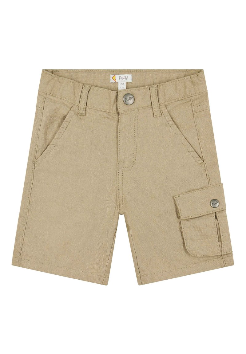 Pantaloni corti beige con fronte piatto, quattro tasche e una tasca cargo laterale con chiusura a scatto. Realizzati in un tessuto leggero e testurizzato.