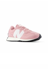 Rosa Sportschuh mit weißem "N"-Logo an der Seite, weißer Zwischensohle, schwarzem Außensohle und rosa Schnürsenkeln, gezeigt von der linken Seitenansicht.