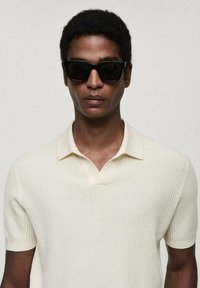 Mango Polotričko - off-white