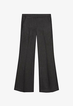 Dunkelgraue Hosen mit weitem Bein, Bügelfalten vorne, seitlichen Taschen und einem dezenten strukturierten Stoff.