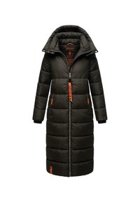 Abrigo puffer largo negro con capucha, diseño con acolchado vertical, acentos naranjas y cierre completo. Cuenta con puños elásticos y bolsillos laterales.