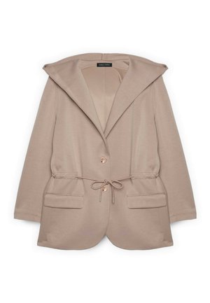 Beige blazer med brede revers, to knapper, snørelukning i taljen og klaplommer, skræddersyet til en afslappet pasform.