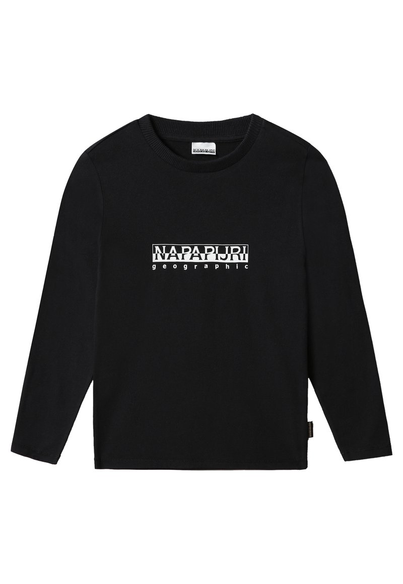 Schwarzes Langarm-T-Shirt aus Baumwollstoff mit einem weißen Logo-Textdesign "NAPAPIJRI geographic", das in der Mitte der Vorderseite platziert ist. Runder Ausschnitt.