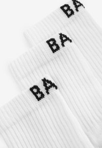 Baker by Ted Baker 3 PACK REGULAR FIT - Sukat - white