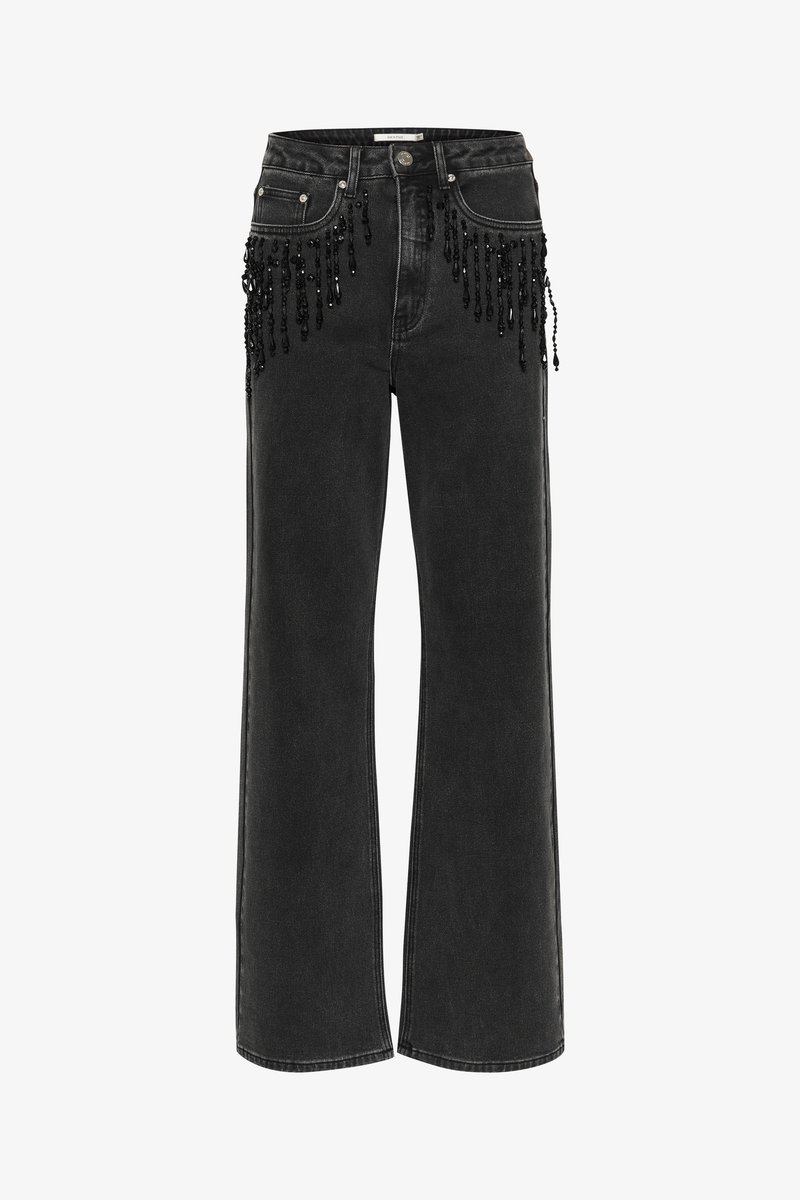 Čierne denimmové nohavice s širokými nohavicami, ktoré majú po prednej strane zavesené ozdoby z čiernych korálok, štandardné vrecká a klasický zips.