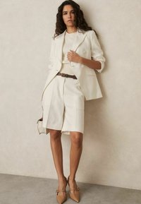 Reiss DEVON BERMUDA  biały