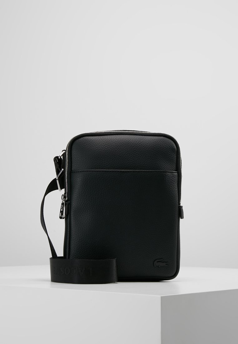 Lacoste FLAT CROSSOVER BAG - Across body bag - black - Zalando