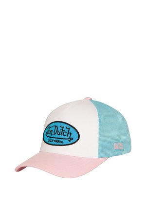 Casquette de baseball avec une visière rose clair, un panneau avant blanc, un dos en maille bleue, et le logo "Von Dutch California" à l'avant.