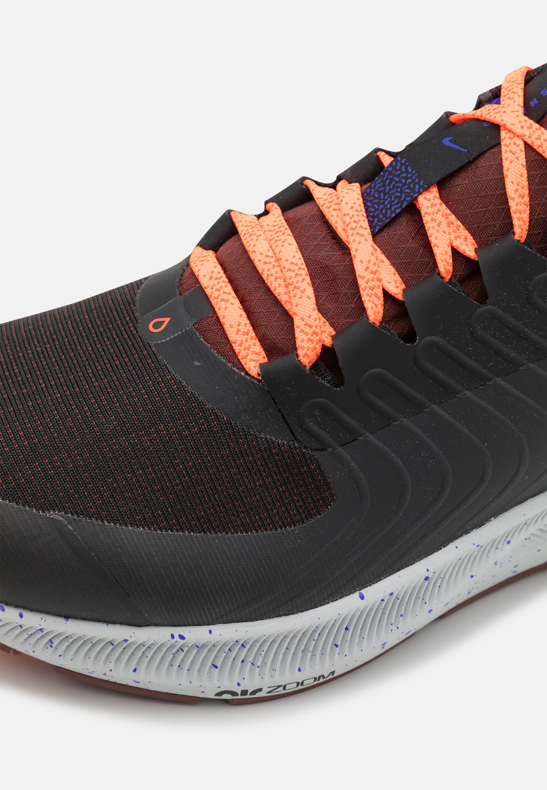 Nike Performance SHIELD - Zapatillas de running neutras -  black/orange/total orange/bronze eclipse/indigo burst/grey fog/negro -  Zalando.es