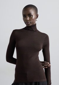 Tiger of Sweden AMINHA - Striktrøje - dark chokolate
