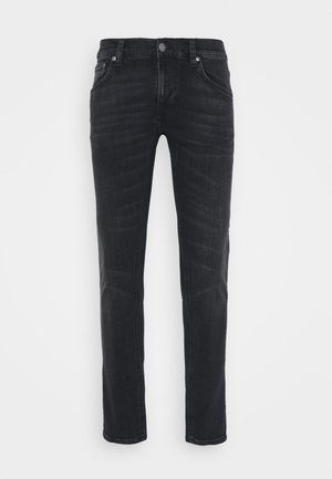 Schwarze Slim-Fit-Denim-Jeans mit Knopf- und Reißverschluss, vordere und hintere Taschen, vor einem einfarbigen hellen Hintergrund gezeigt.