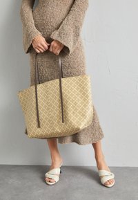 Non sélectionné, incense